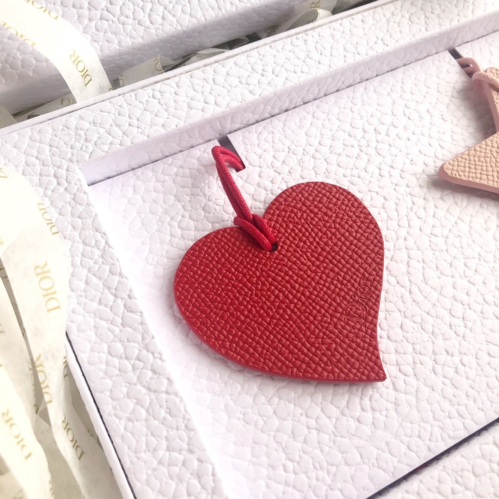 DIOR leather charms - Picture 3 of 8
